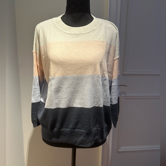 Lilla P lightweight sweater. XS - Picture 5 of 5